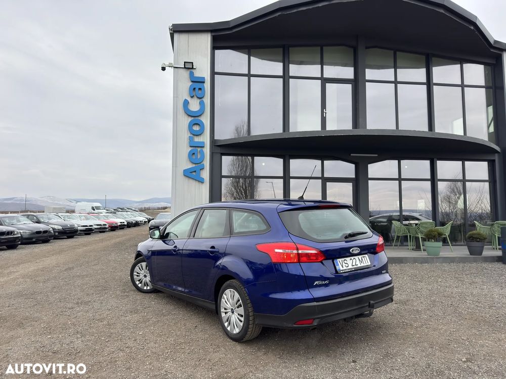 Ford Focus 1.0 EcoBoost Trend - 11