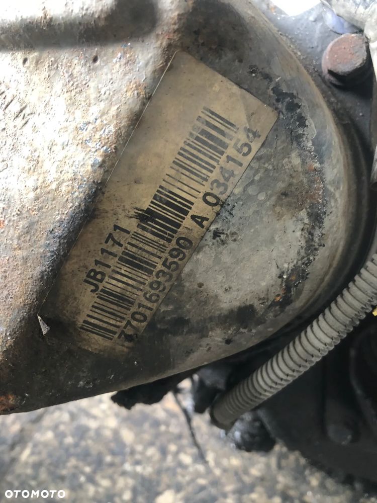 skrzynia biegów RENAULT KANGOO NISSAN KUBISTAAR 1.2 8V D7F JB1171 - 2