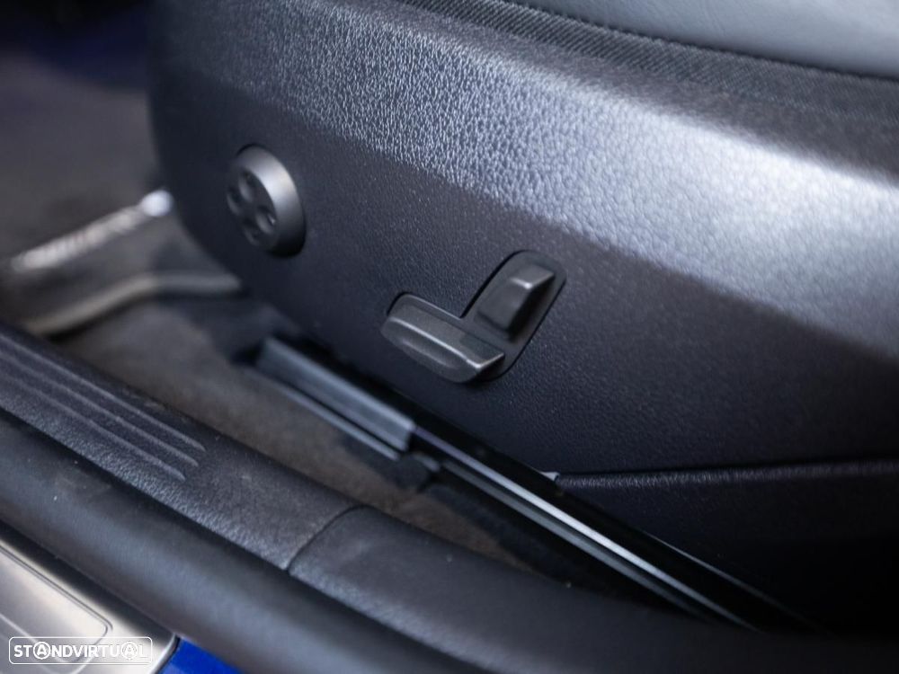 Mercedes-Benz C 220 Station d 9G-TRONIC 4Matic AMG Line - 23