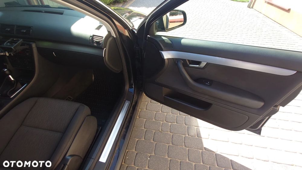 Audi A4 Avant 1.8T - 13