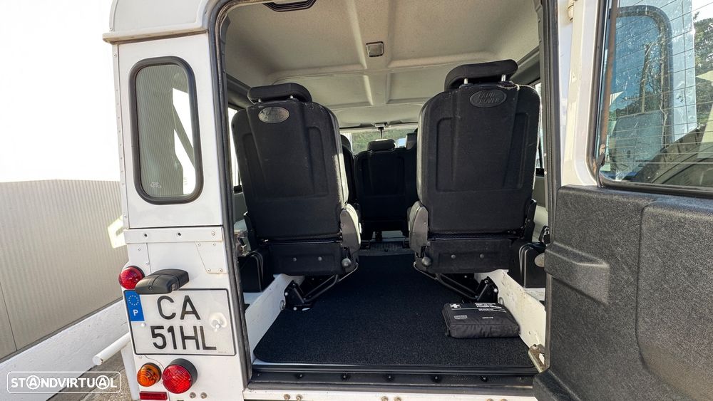 Land Rover Defender 110 DPF Station Wagon E - 3