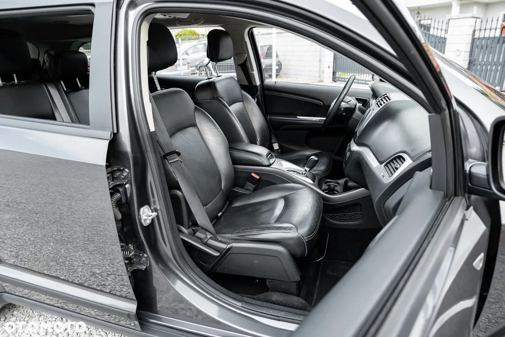 Fiat Freemont 2.0 Multijet Black Code AWD - 27