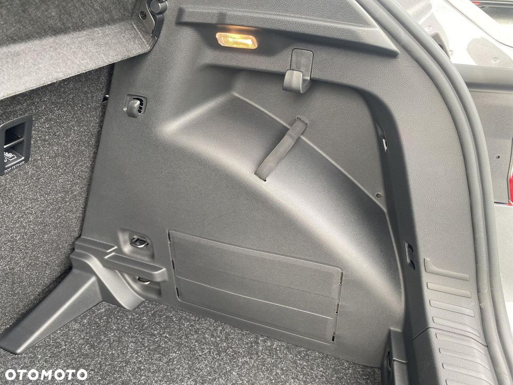 Skoda Fabia 1.0 TSI Edition 130 DSG - 21