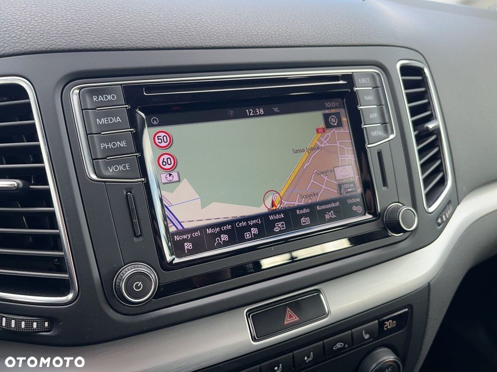 Volkswagen Sharan 2.0 TDI BMT Comfortline DSG - 26