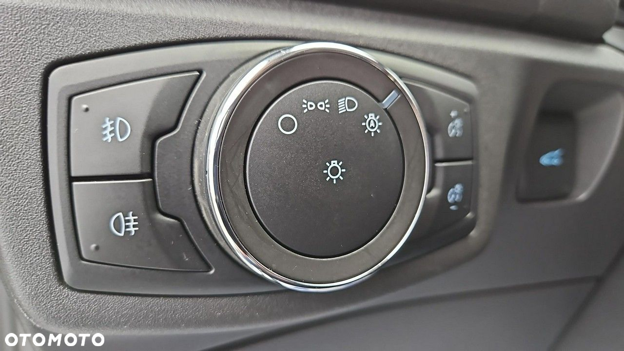Ford Mondeo - 17