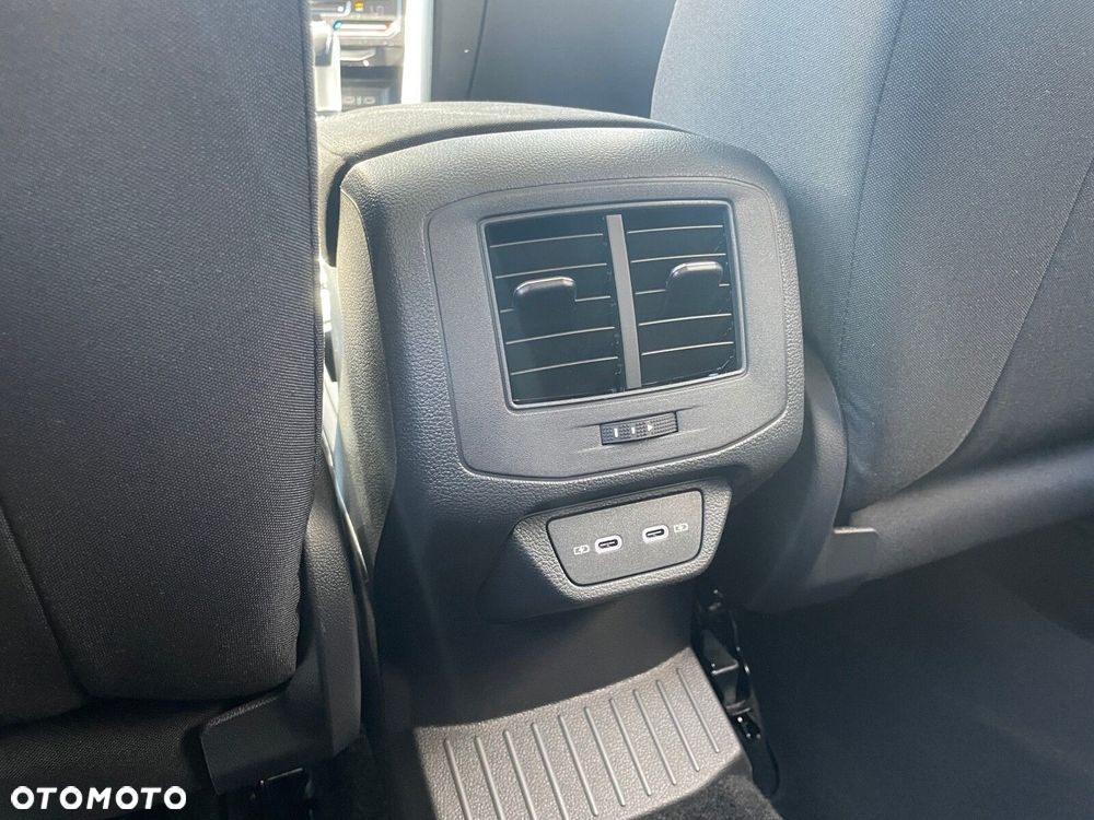 Volkswagen T-Roc 1.5 TSI Life Plus DSG - 30