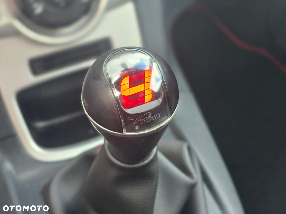 Ford Fiesta - 19