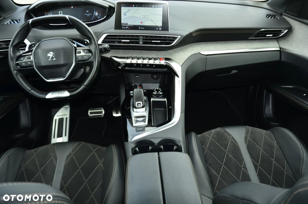 Peugeot 3008 1.2 PureTech GT S&S EAT8 - 17