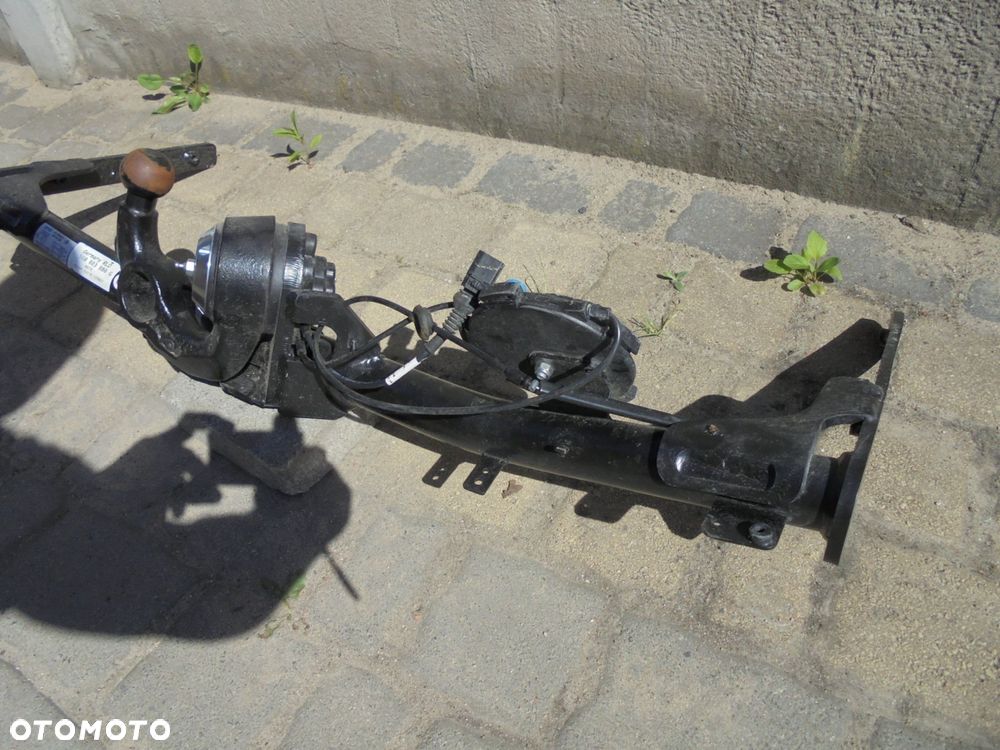 vw golf vii 5g0 h/b - hak holowniczy - 3