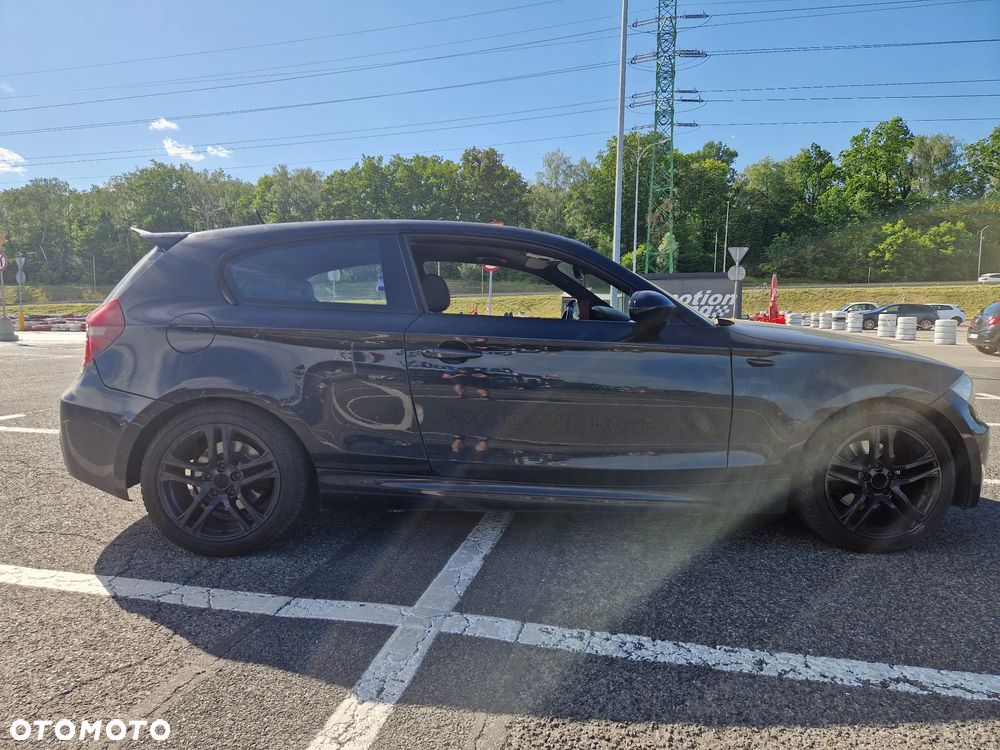 BMW Seria 1 120i - 3