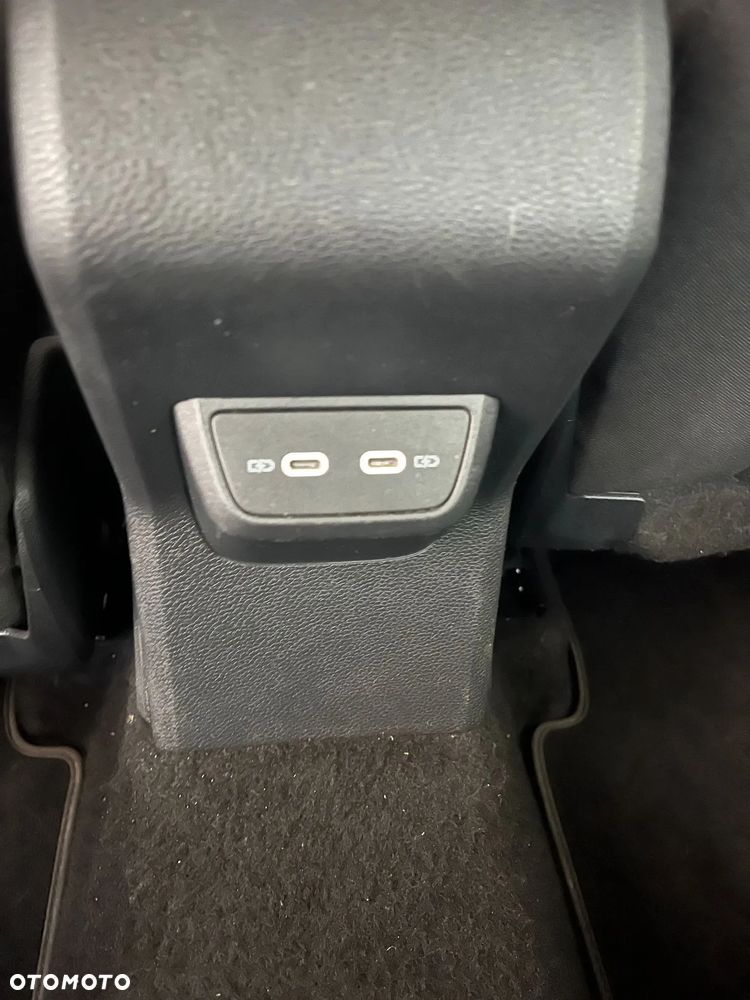 Volkswagen Polo 1.0 TSI OPF DSG ACTIVE - 19