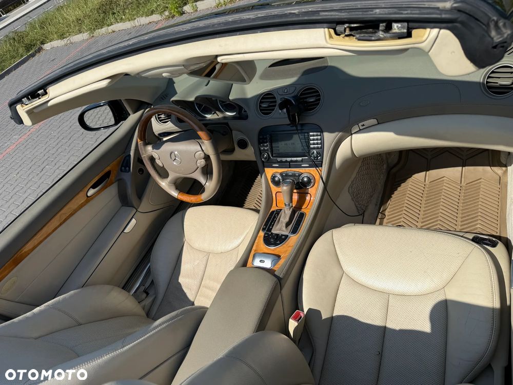 Mercedes-Benz SL 500 7G-TRONIC - 4