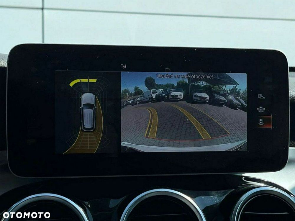 Mercedes-Benz GLC 220 d 4-Matic - 32
