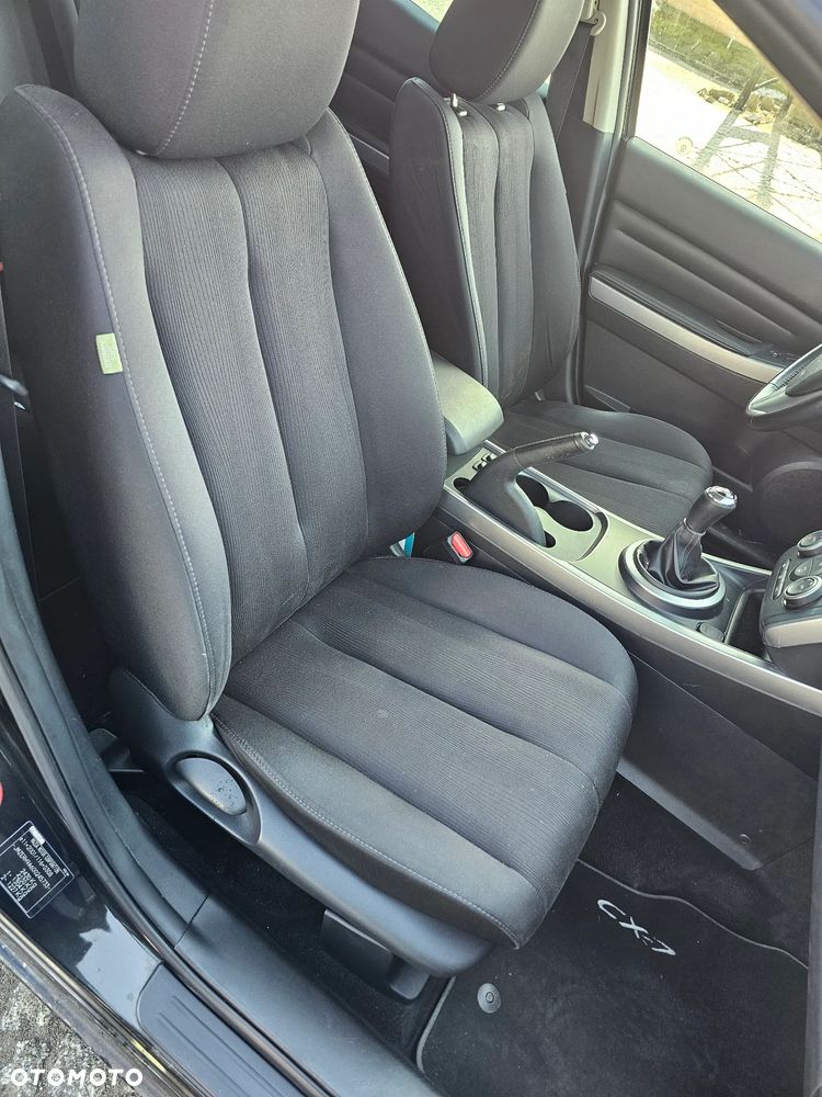 Mazda CX-7 2.2 CD Exclusive + - 21