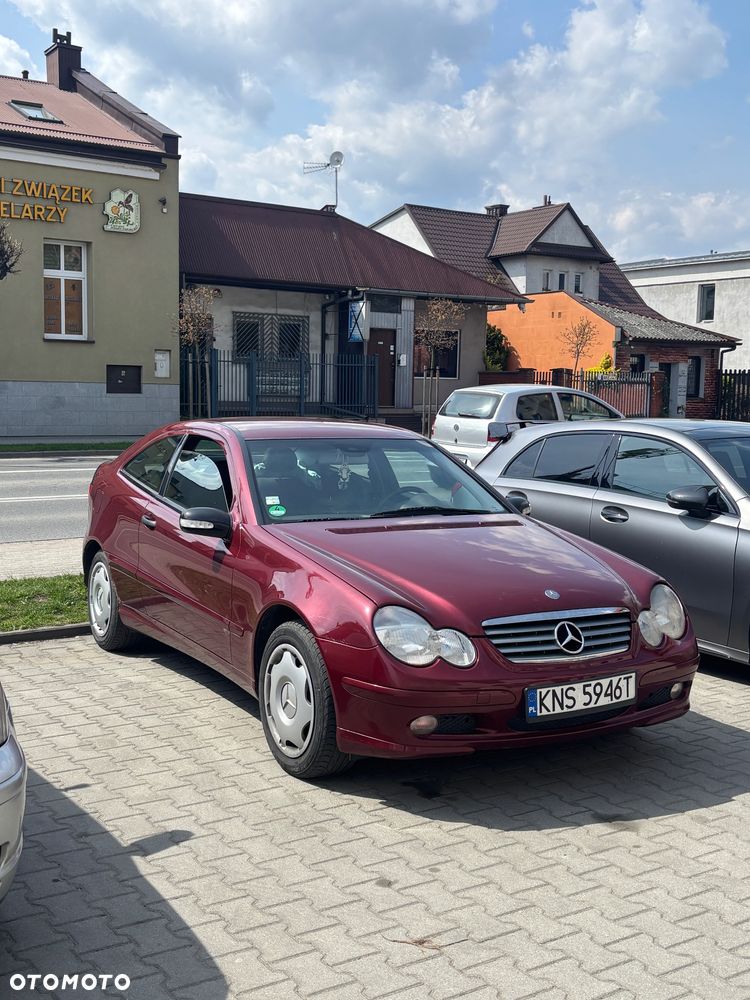 Mercedes-Benz Klasa C 180 - 1