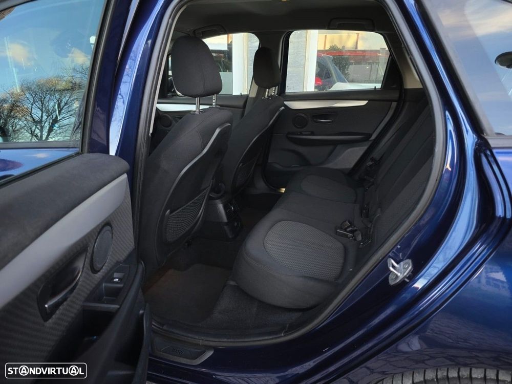 BMW 216 Active Tourer d - 23