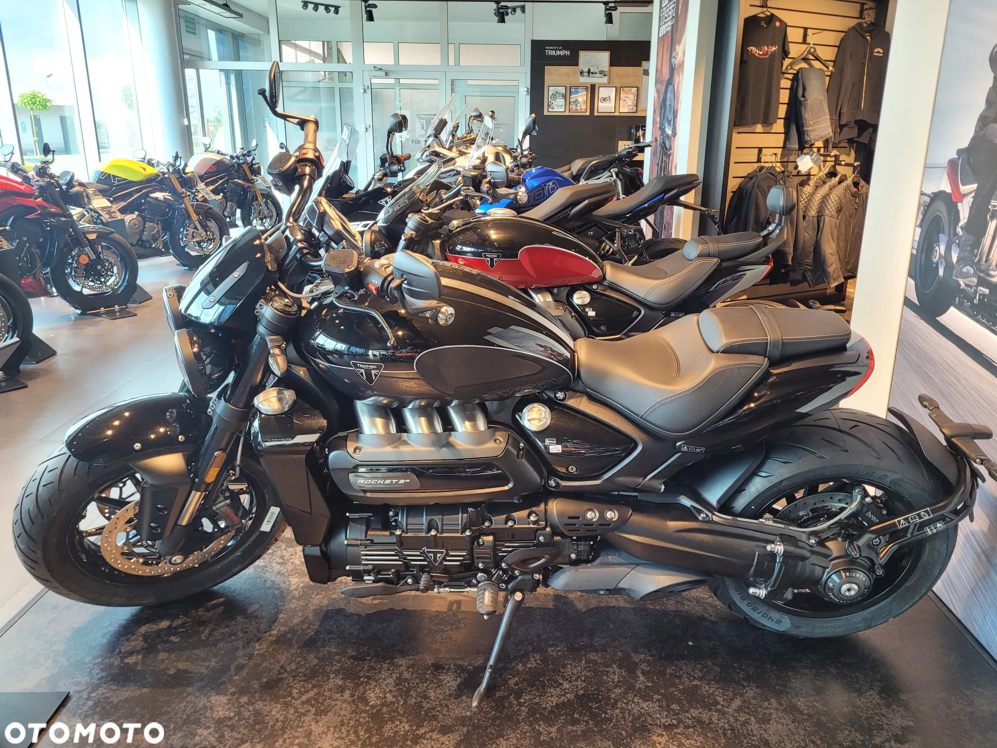 Triumph Rocket - 3