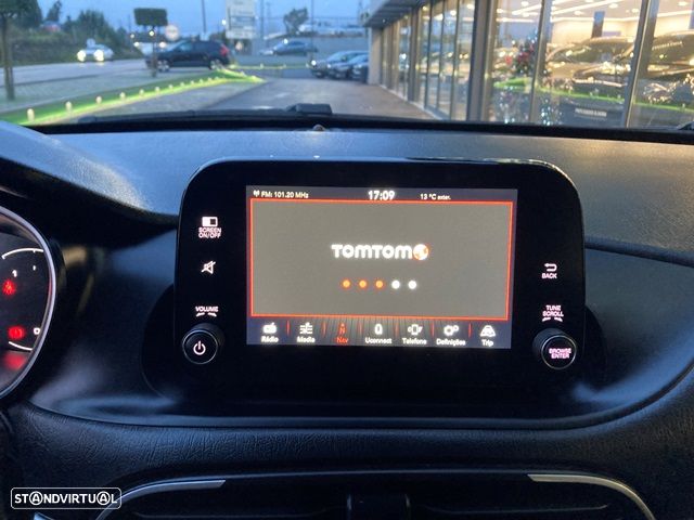 Fiat Tipo Station Wagon 1.0 GSE T3 City Sport - 18