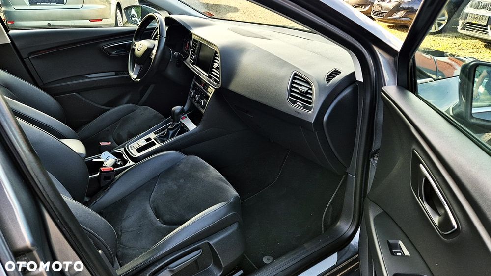 Seat Leon 1.4 TSI ACT Start&Stop DSG XCELLENCE - 35