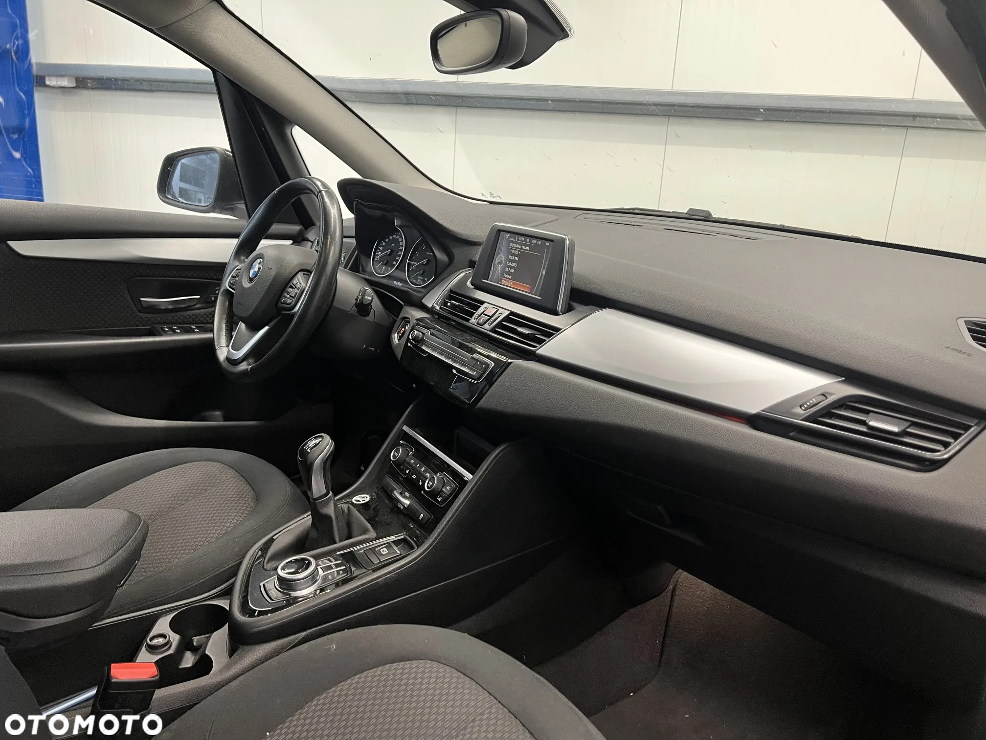 BMW Seria 2 218i Advantage - 18