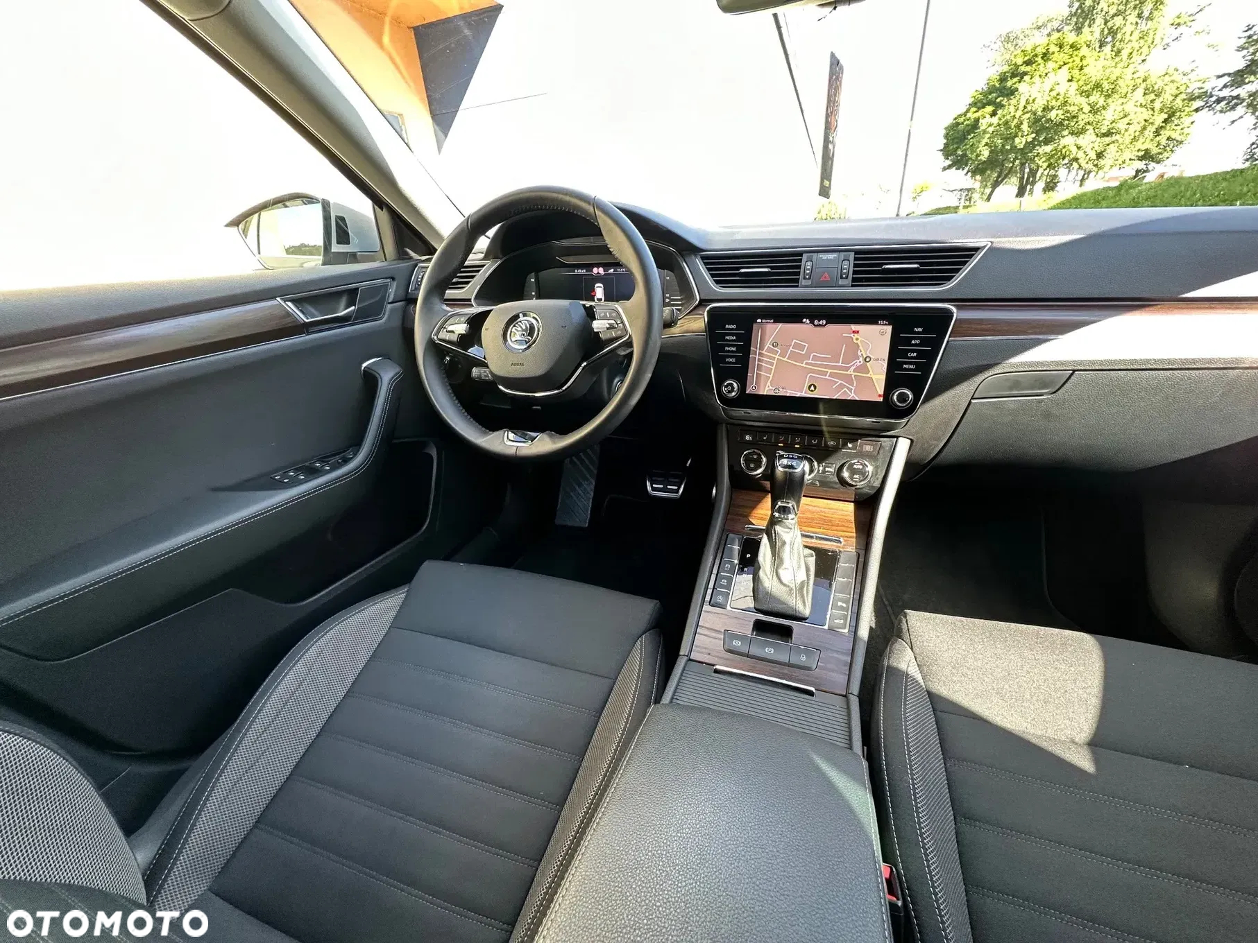Skoda Superb Combi 2.0 TDI 4x4 DSG Scout - 25