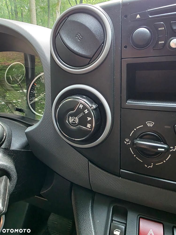 Citroën BERLINGO - 19