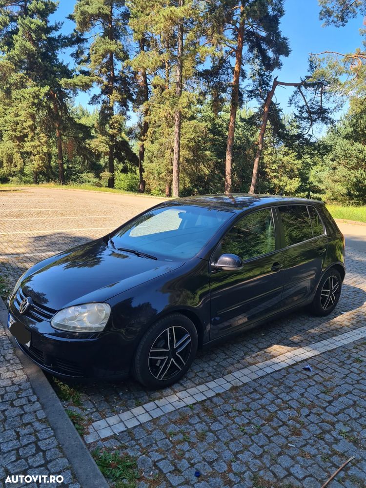 Volkswagen Golf - 2