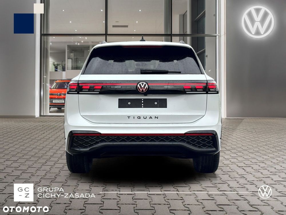 Volkswagen Tiguan - 4