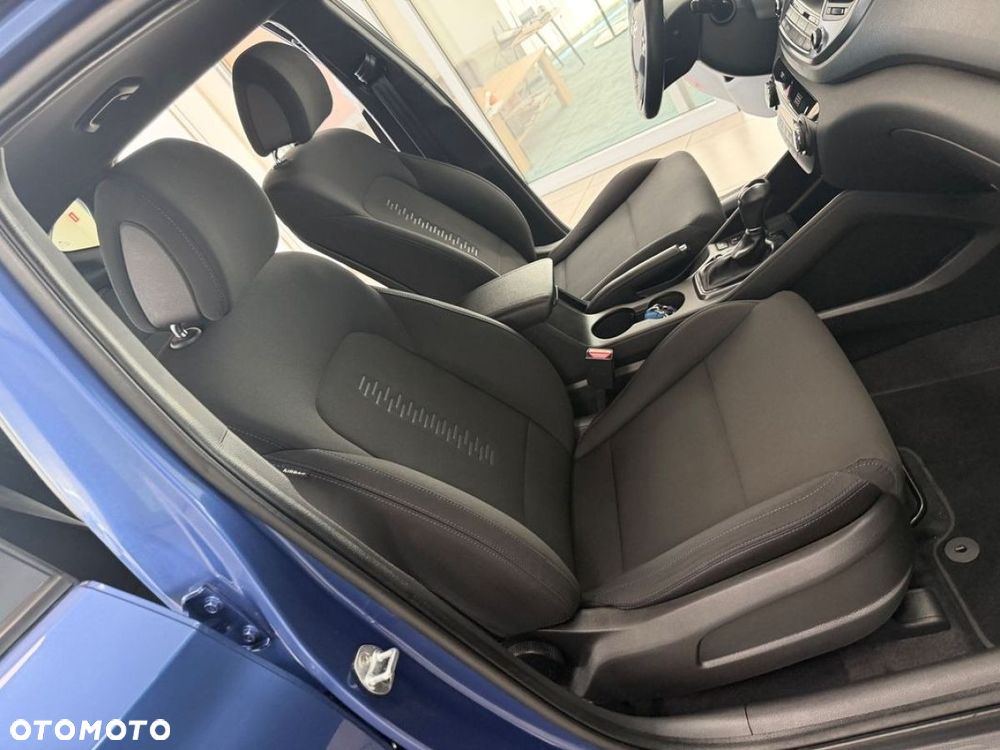 Hyundai Tucson 1.7 CRDI BlueDrive Comfort 2WD DCT - 27