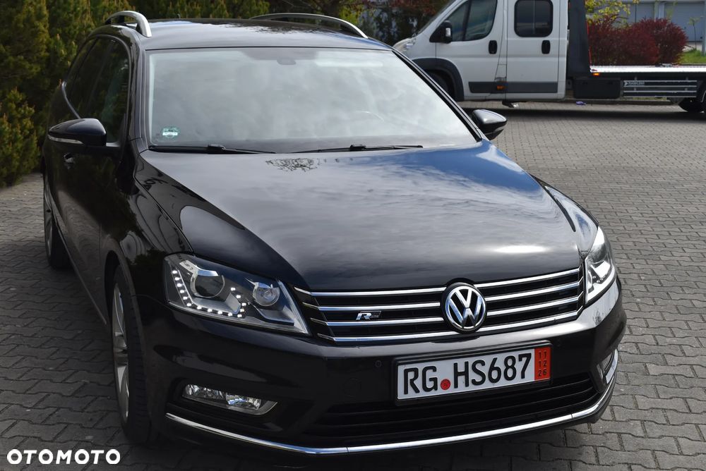 Volkswagen Passat 2.0 TDI DPF R-Line Edition - 16