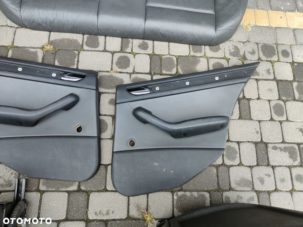 BMW E46 kombi Tapicerka Fotele kanapa skóra czarna - 7