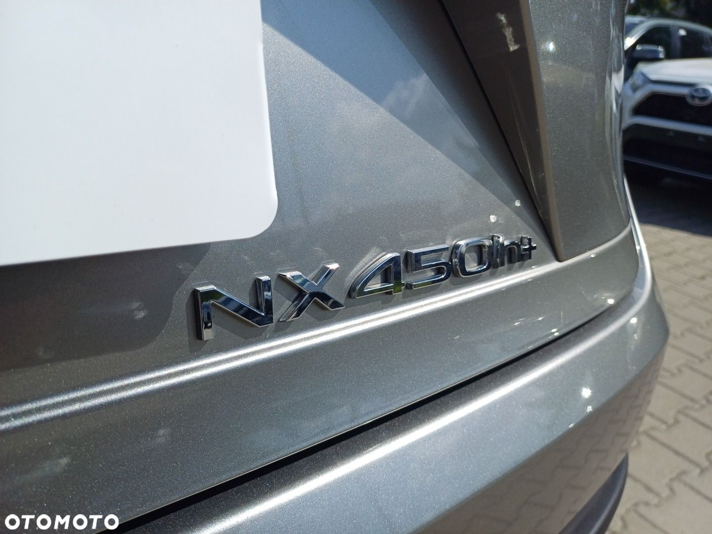 Lexus NX - 13