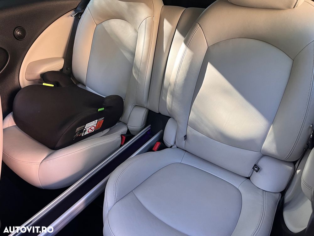 Mini Paceman - 16