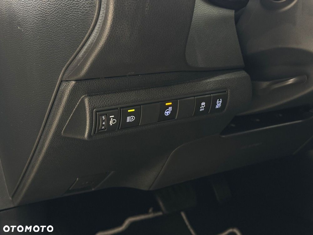 Toyota Corolla 1.8 Hybrid Executive - 22