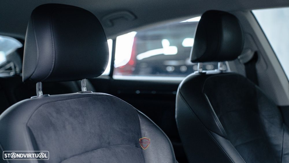 VW Arteon 2.0 TDI Elegance DSG - 34