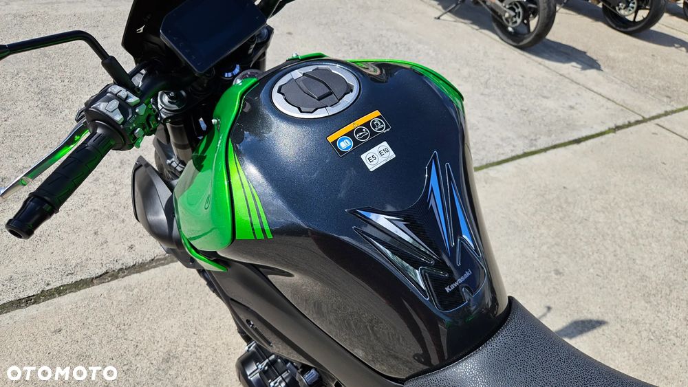 Kawasaki Z 900 - 19