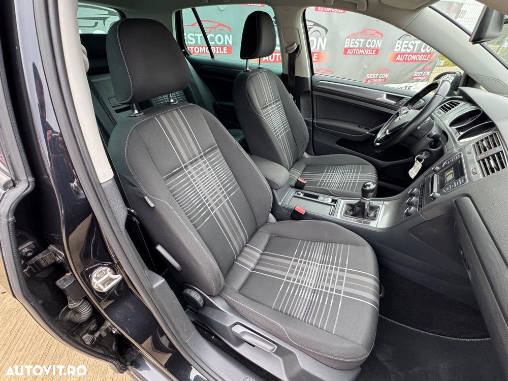 Volkswagen Golf 1.6 TDI BlueMotion Technology Lounge - 7