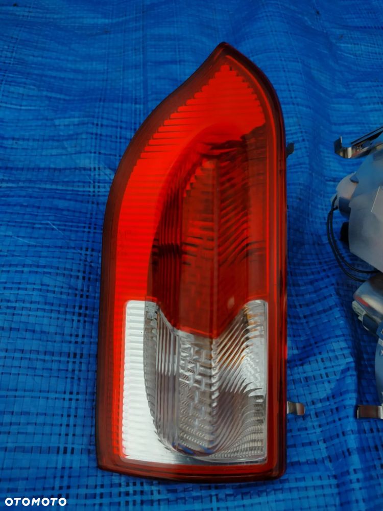 LAMPKI LAMPY BAGAŻNIKA LEWA / PRAWA OPEL INSIGNIA KOMBI - 4