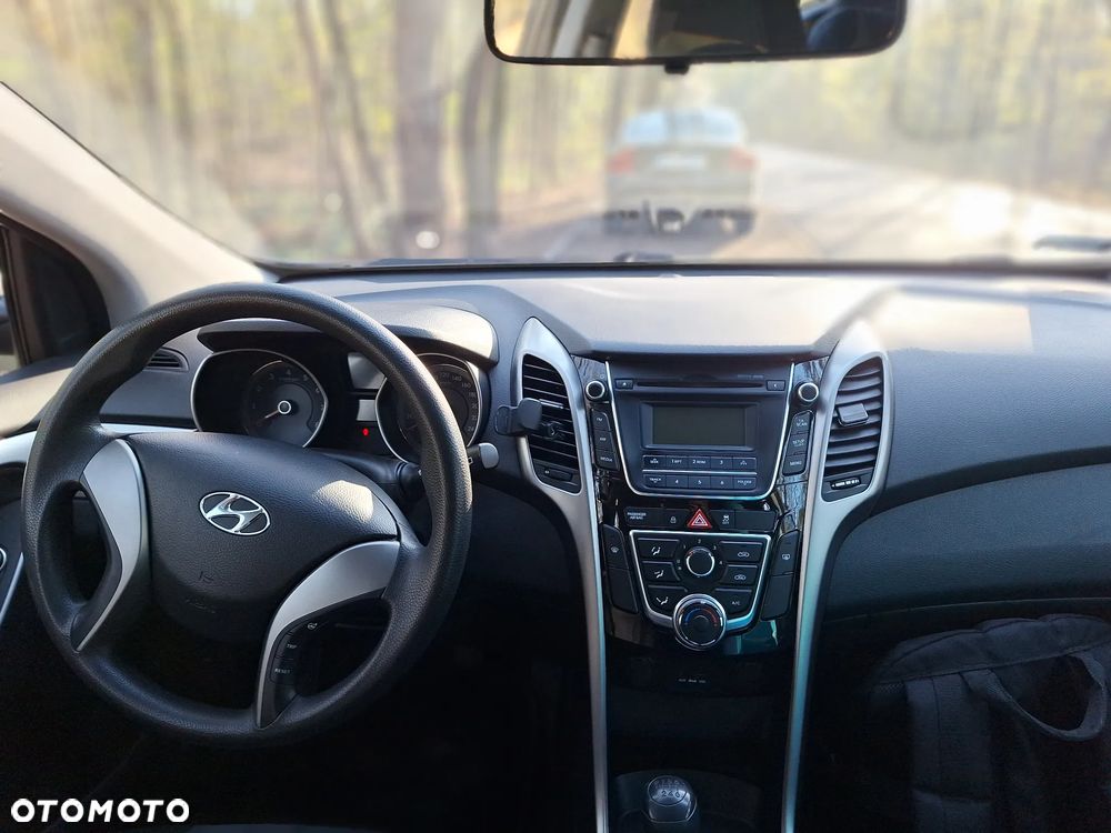 Hyundai i30 1.4 Comfort - 19