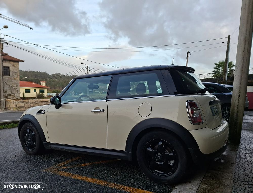 MINI Coupé Cooper SD - 7