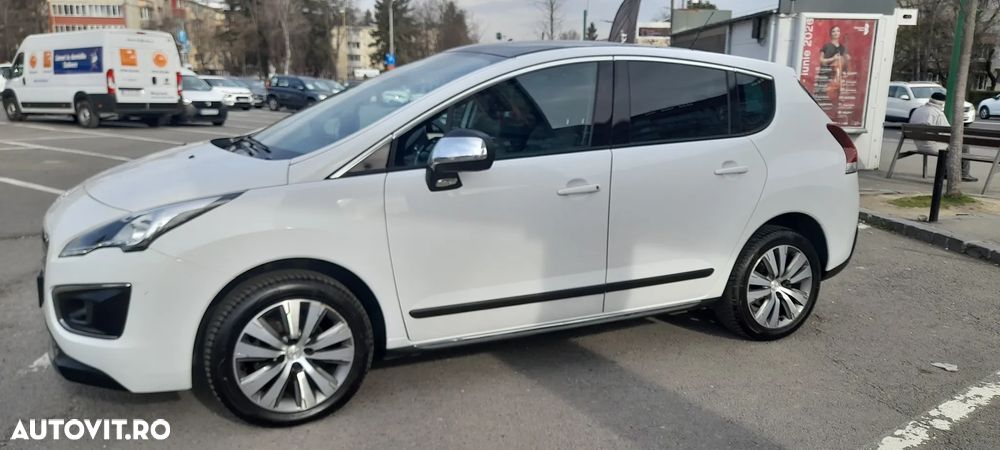 Peugeot 3008 PureTech 130 Stop & Start Allure - 2