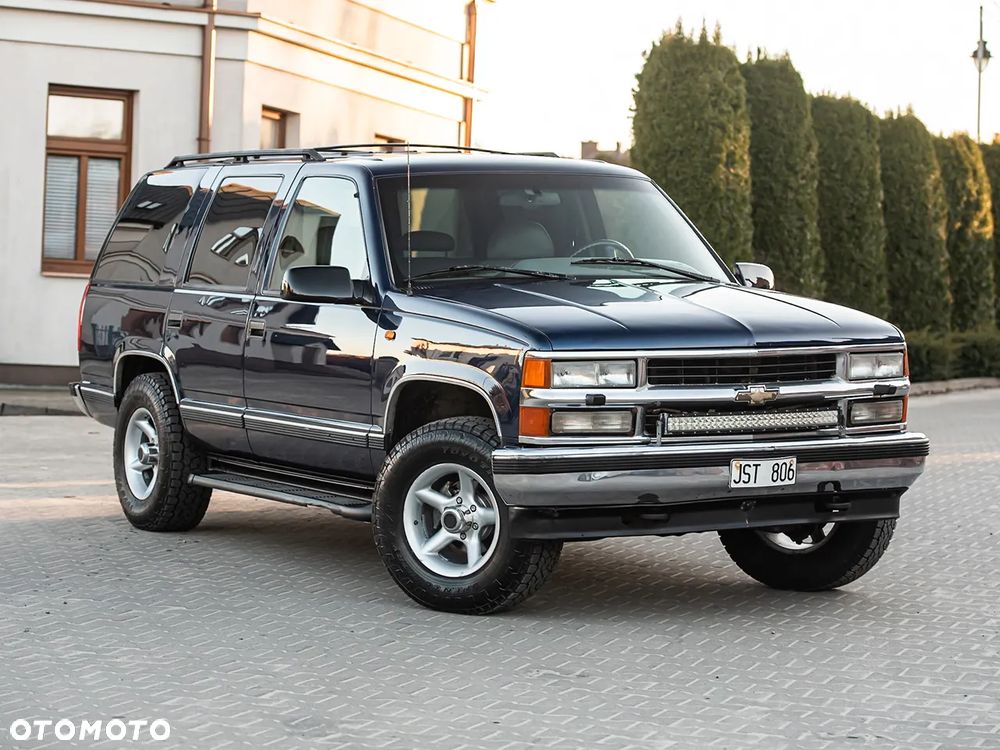 Chevrolet Tahoe LT Premium - 2