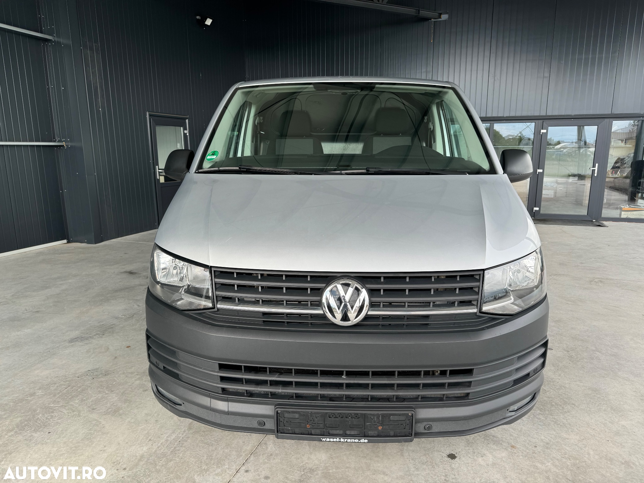 Volkswagen Transporter T6 - 11