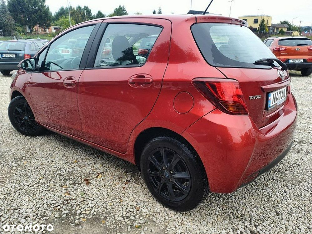 Toyota Yaris - 4