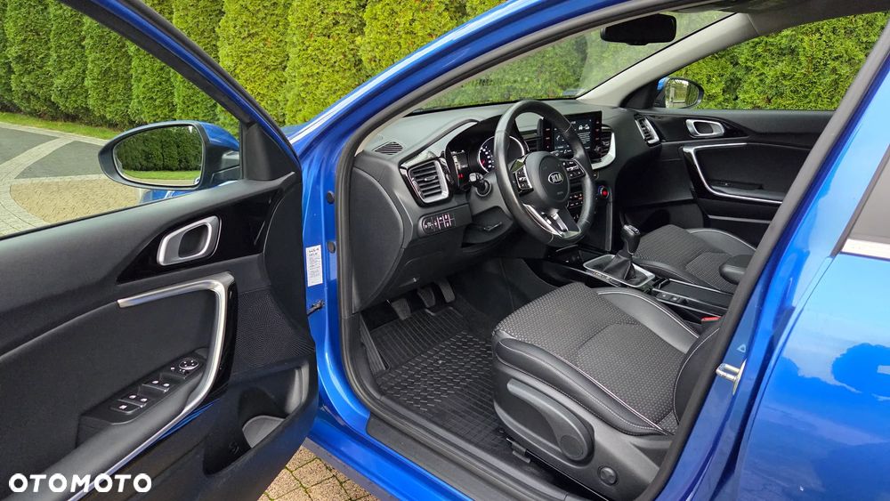 Kia Ceed 1.5 T-GDI L Business Line - 10