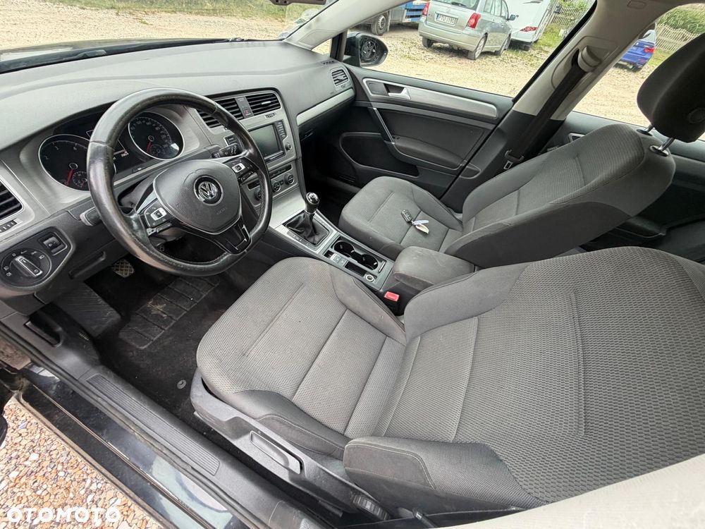Volkswagen Golf 1.6 TDI BlueMotion Comfortline - 9