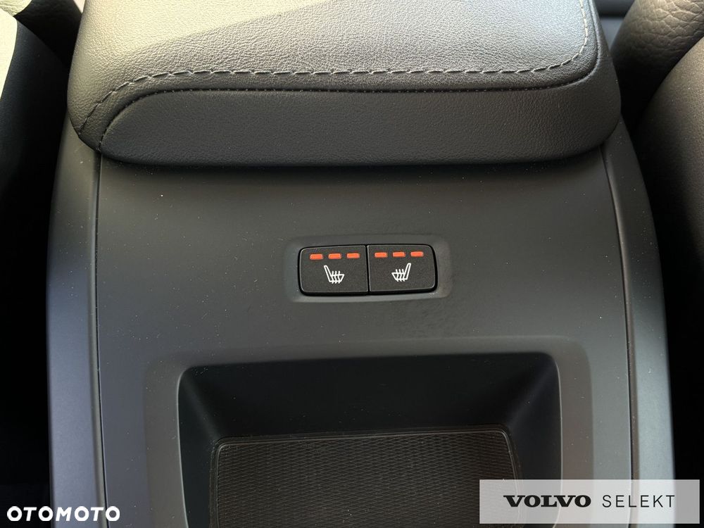 Volvo XC 60 - 25