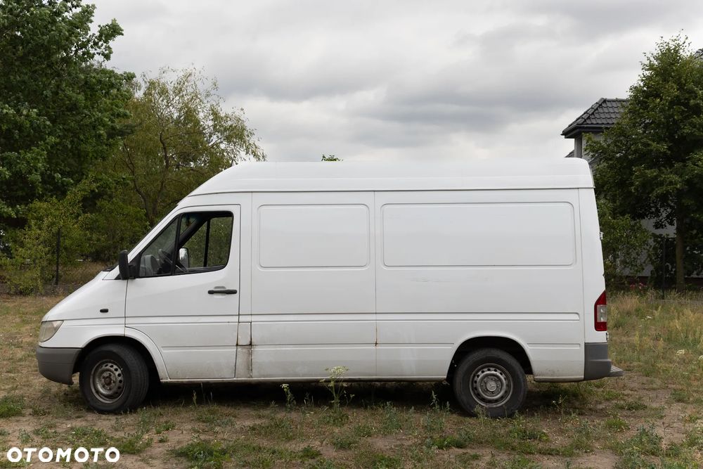 Mercedes-Benz Sprinter - 6