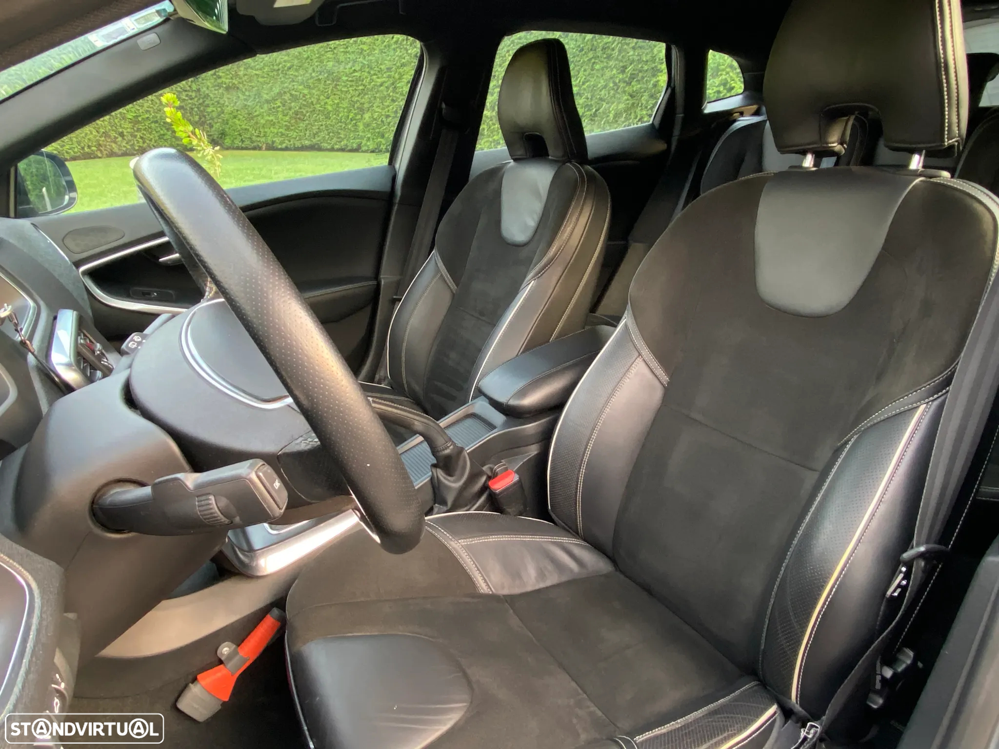 Volvo V40 - 21