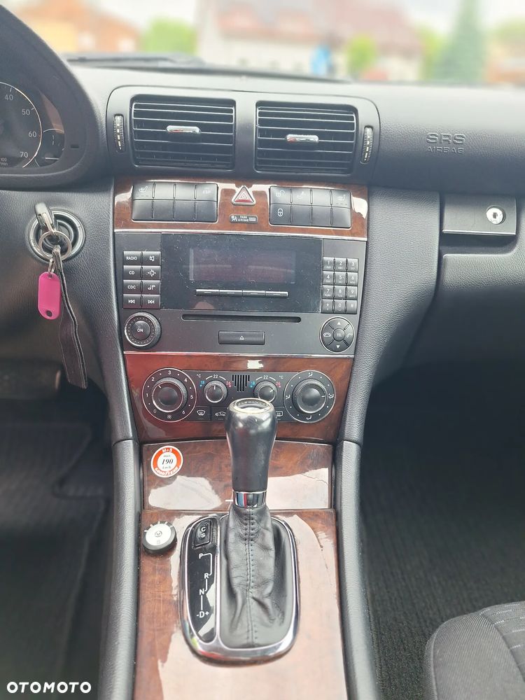 Mercedes-Benz Klasa C 180 Kompressor Automatik Elegance - 18